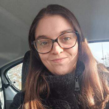 Babysitter Lamballe: Laura