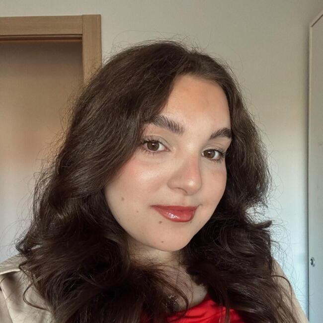 Canguro en Alcorcón: Yuliya