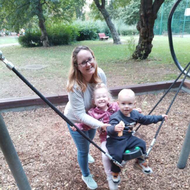 Babysitter in Budapest: Tiborné
