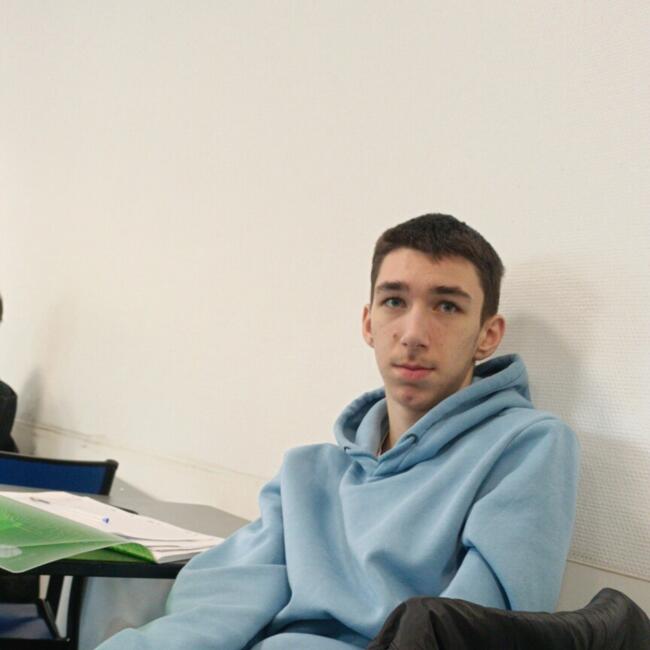 Babysitter in Villeneuve-d'Ascq: Médine