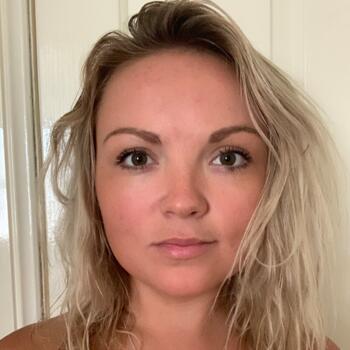 Trabalho de babysitting em Sydney: Trabalho de babysitting Ash