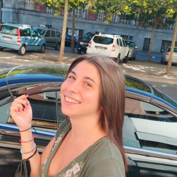 Babysitter a Milano: Julia
