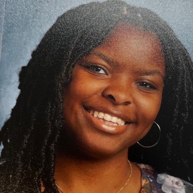 Babysitter in St Louis: Eden