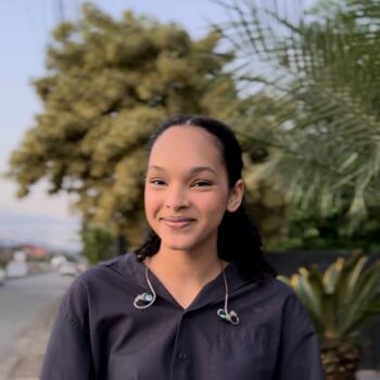 Babysitter Florianópolis: Emanuelly