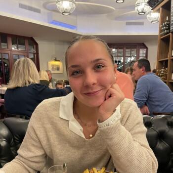 Babysitter in Bassillac: Naëlla