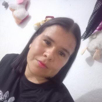 Babysitter in Oleiros: Franchesca