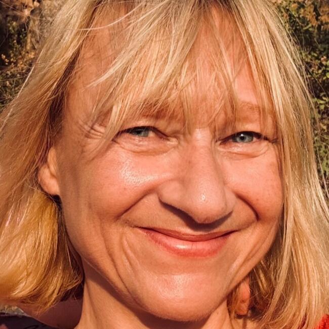 Canguro en San Pedro de Ribas: Catherine Smith