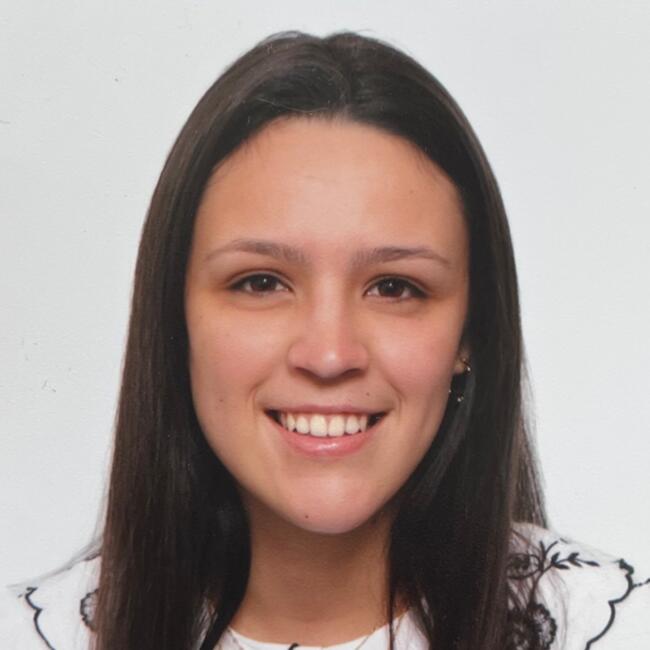 Babysitter in Seville: María