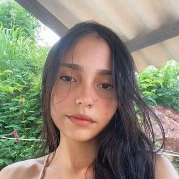 Babysitter in Crato: Ana