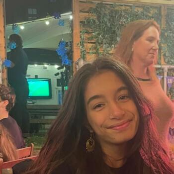 Babysitter in London: Iona