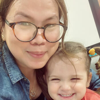 Babysitter in Dubai: Lea