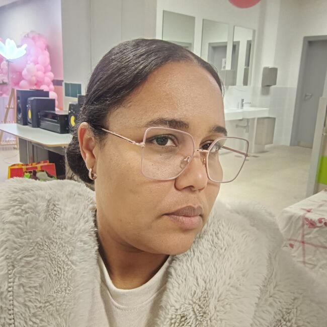 Babysitter in Viseu: Dilma Lopes