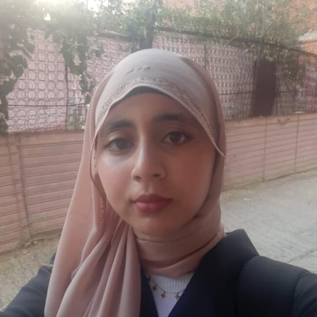 جليسة أطفال في طنجة: Tahiri