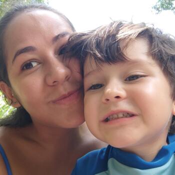 Babysitting job in Campo Grande: babysitting job NICOLE