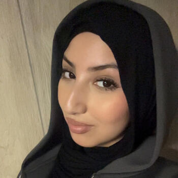 Babysitter Thuin: Rania