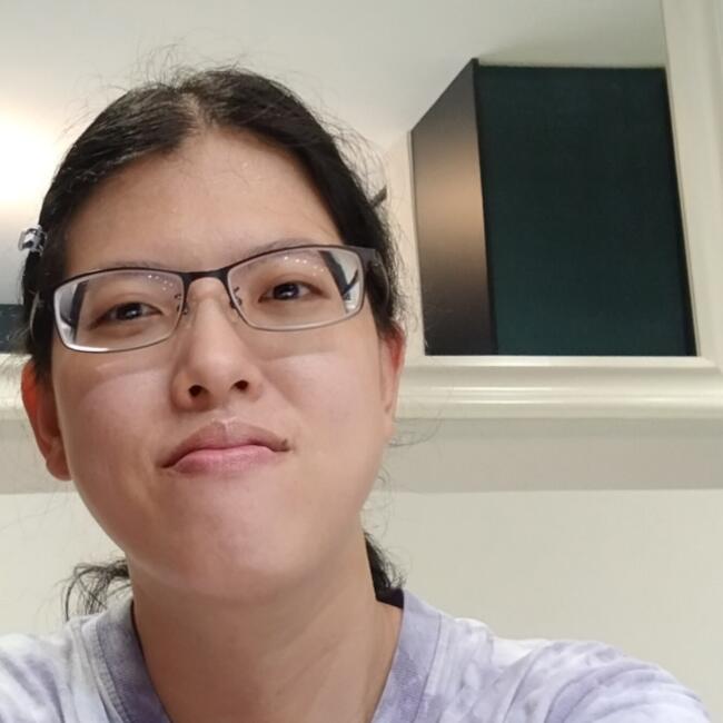 Babysitter in Singapore Island: Michelle