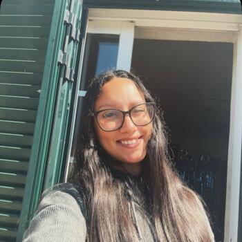 Babysitter in Alcabideche: Luana