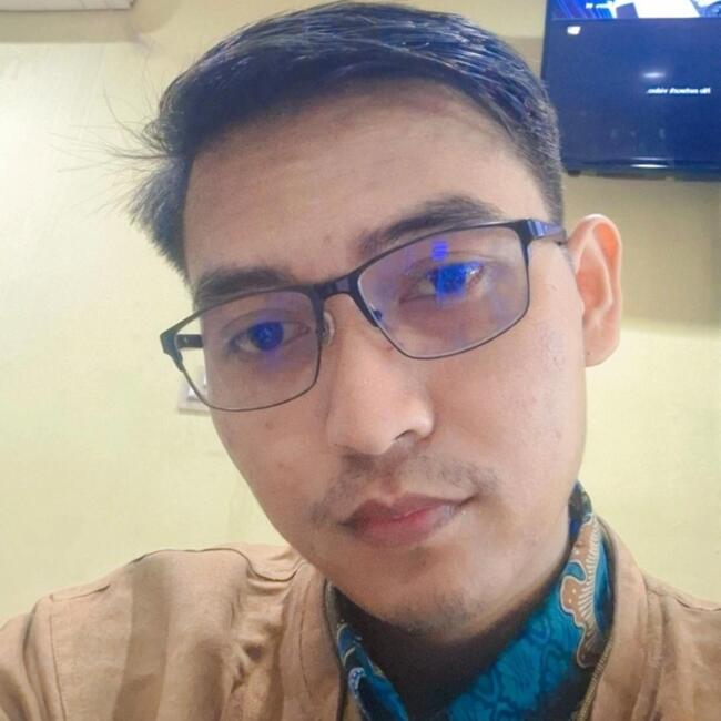 Lowongan pekerjaan babysitting di Tangerang Selatan: Alif