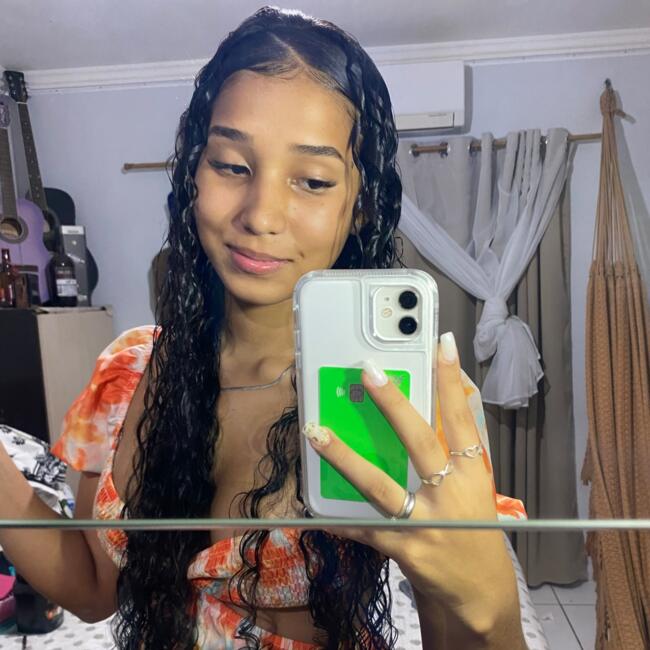 Babá em Gurupi: Laura Estela