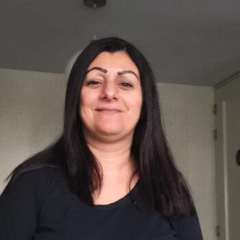 Babysitter Comas (Departamento de Lima): Merle