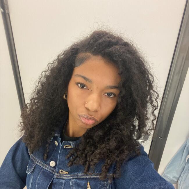 Babysitter in Halifax: Kimora