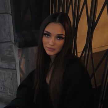 Babysitter in Schilde: Nora (Nur)