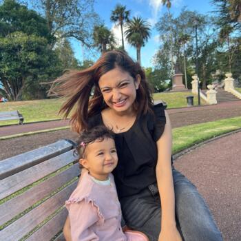 Niñera en Auckland: Samjhana