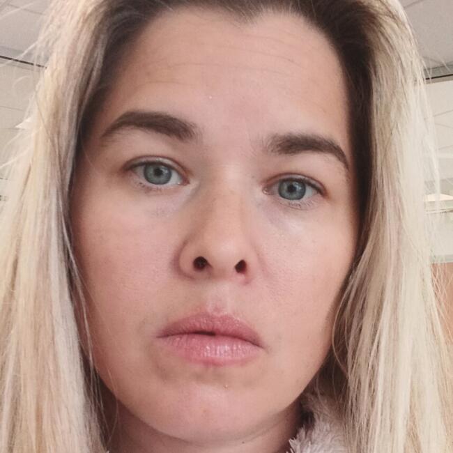 Job de garde d'enfants à Étoile-sur-Rhône: Aurelie