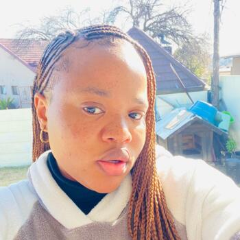 Babysitter in Johannesburg South: Thanduxolo