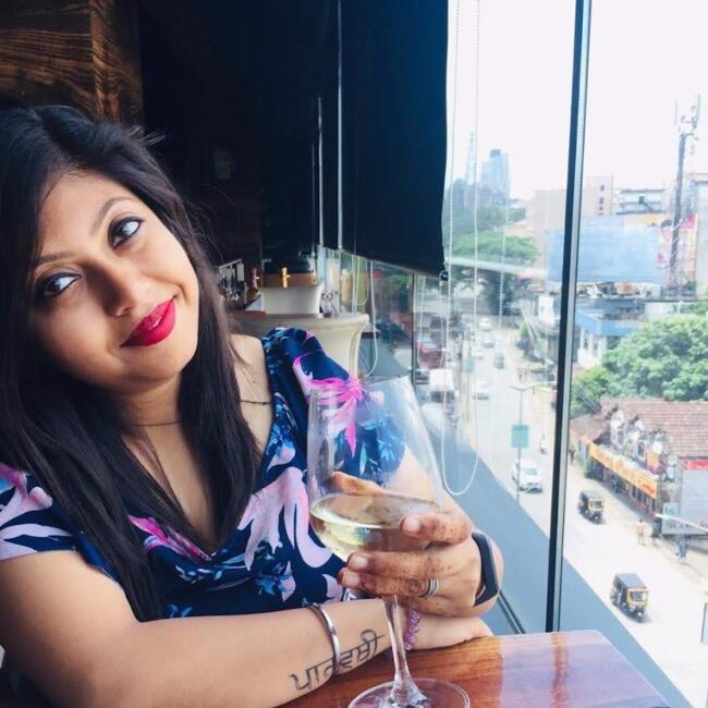 Babysitter in Jönköping: Harshita