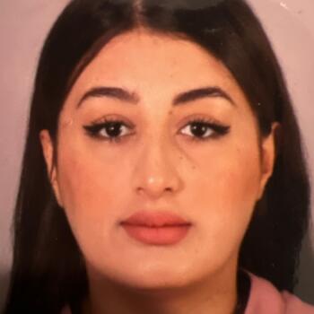 Nanny in Nanterre: Narimane