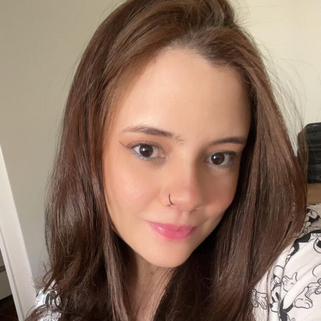 Babysitting job in Brasília: Lindy