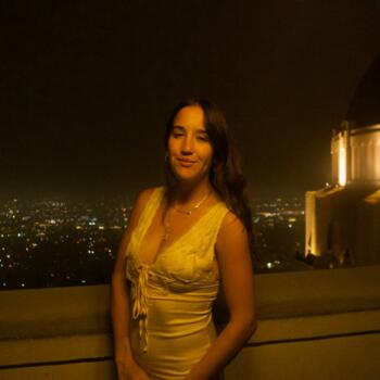 Babysitter in Yorba Linda: Julia