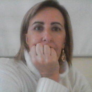 Babysitter Porto: Ângela