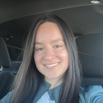 Babysitter in Oak Hills (California): Daisy