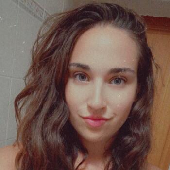 Babysitter in Belmont-Tramonet: Pricillia