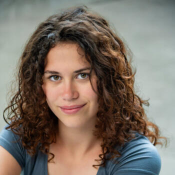 Baby-sitter in North Vancouver: Lilou