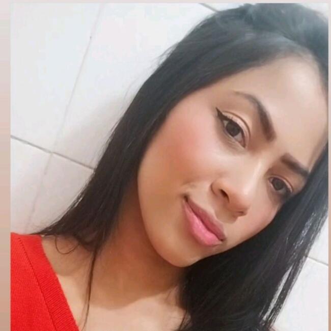 Babá em Teófilo Otoni: Emily