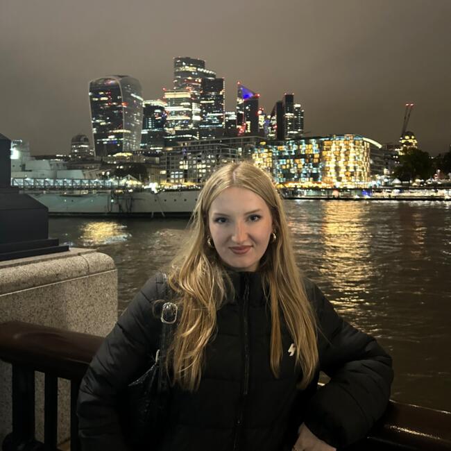 Babysitter in Courdimanche: Marie-Jeanne