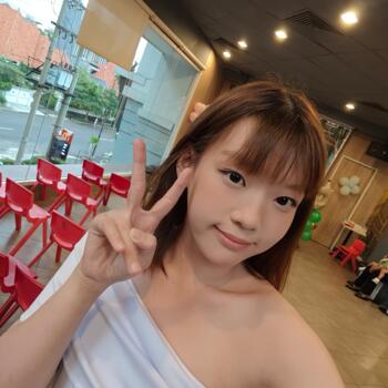 Babysitting job in Mataram: babysitting job Nopnop