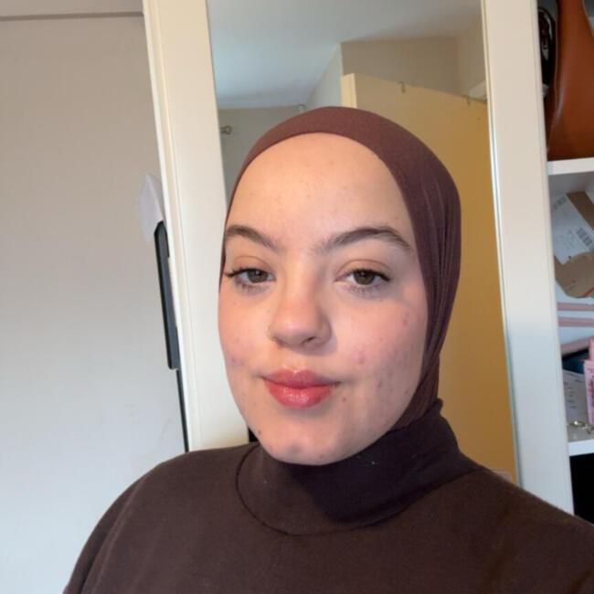 Babysitter in London: Aisha