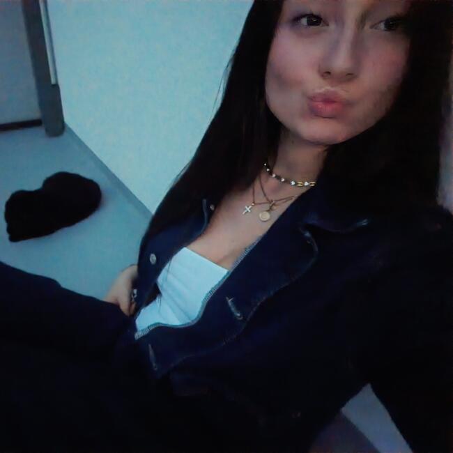 Babysitter in La Roche-sur-Yon: Cyrielle