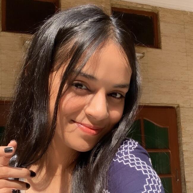 Babysitter in Vancouver: Komal