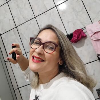 Babysitter in Cariacica: Eliene