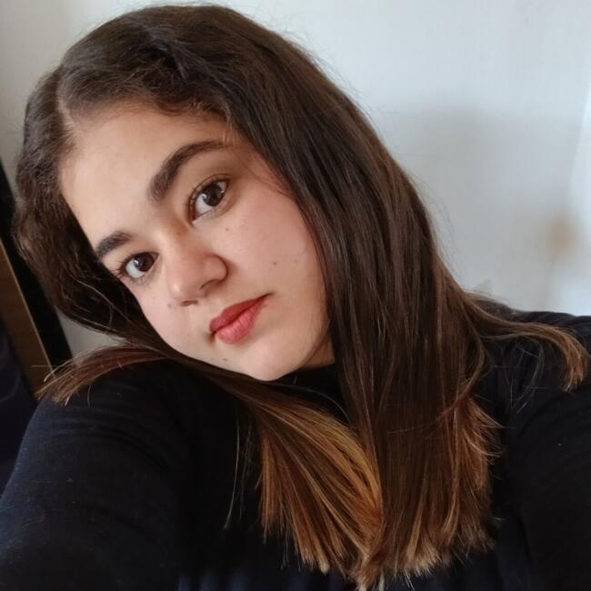 Babysitter in Piraquara: Daniela Maria