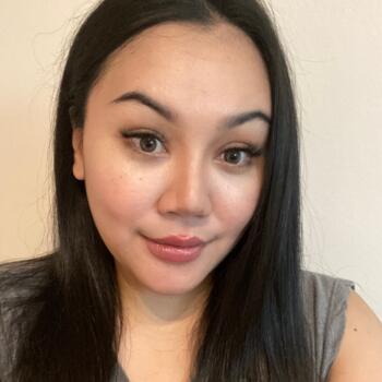 Barnvaktsjobb i Lidingön: barnvaktsjobb Paweesuda