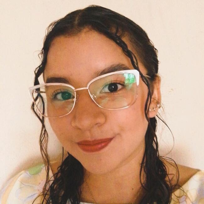 Babysitter in Guayaquil: Emily