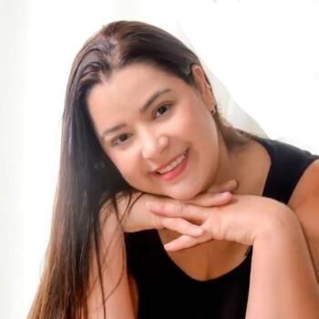 Babysitter Bauru: Tatiane