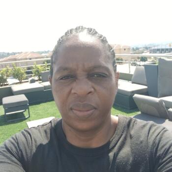 Babysitter Midrand: Charity