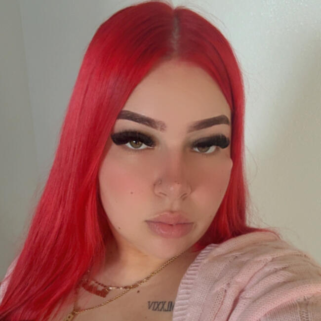 Babysitter in Montclair (California): Dalilah